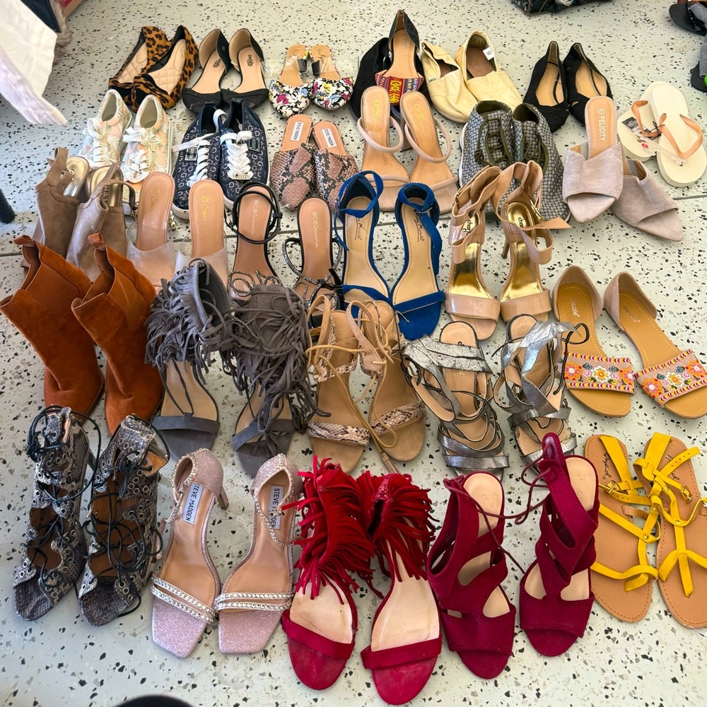 Shoe sizes are 6.5, 7 & 1 (size 8)